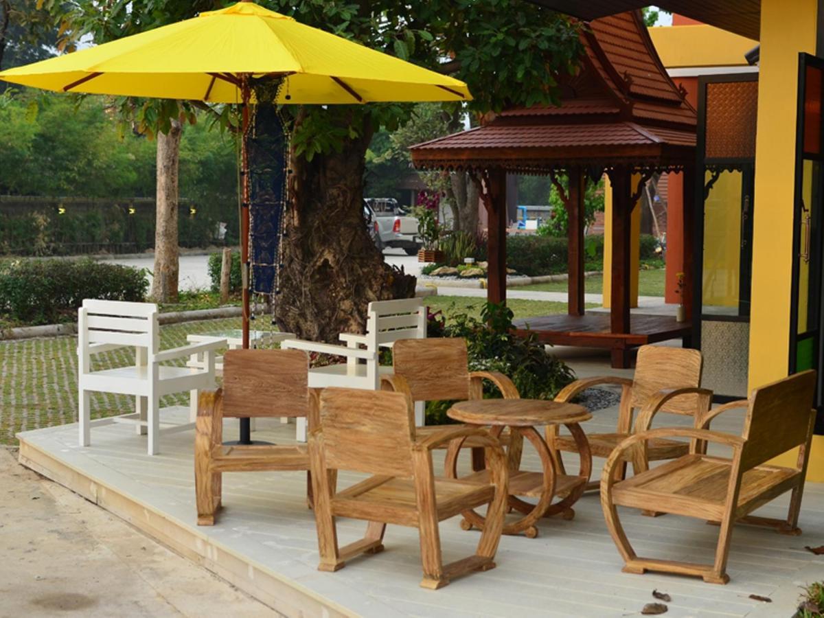 Boonme Heritage Phitsanulok Exteriör bild