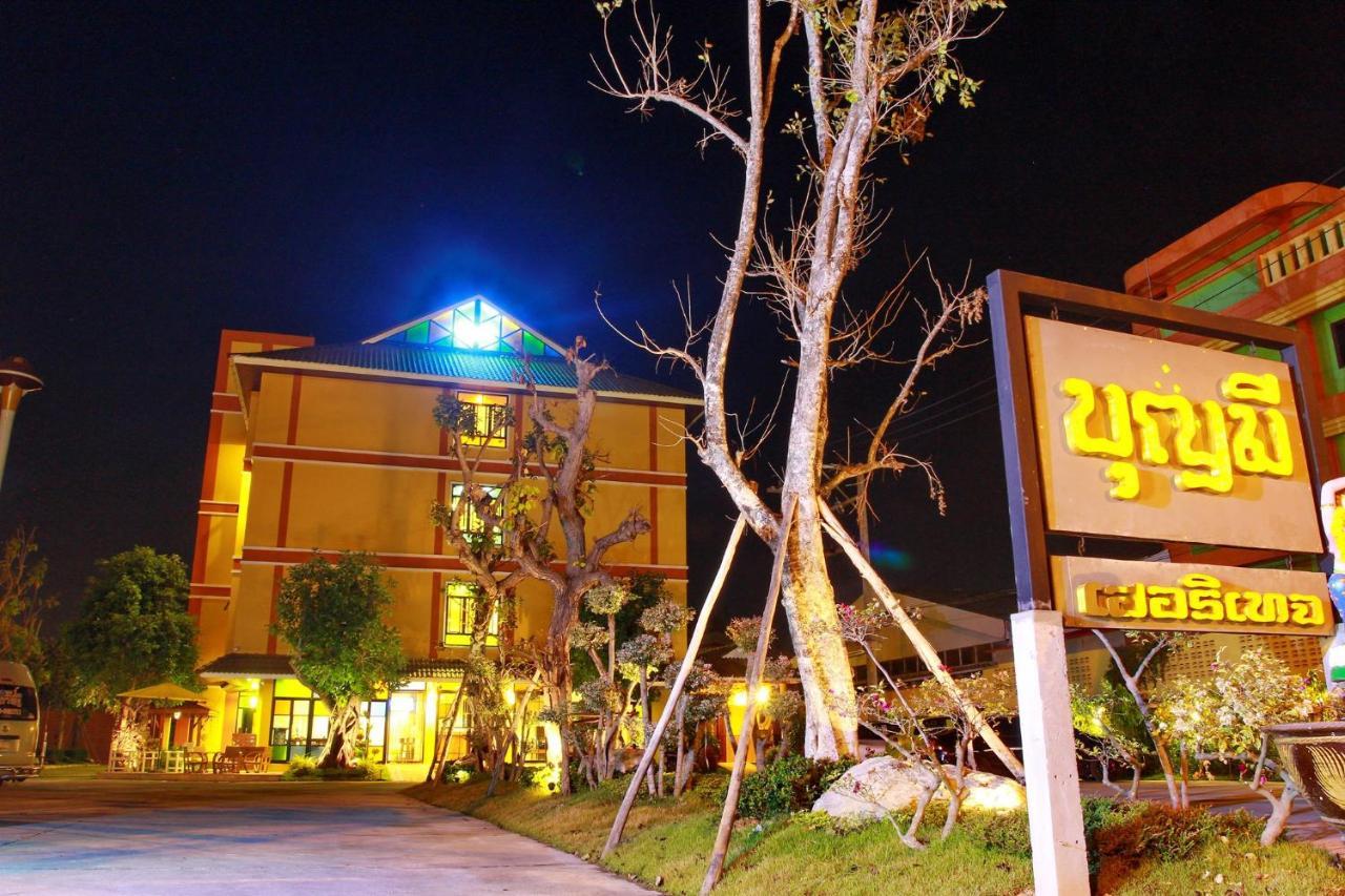 Boonme Heritage Phitsanulok Exteriör bild